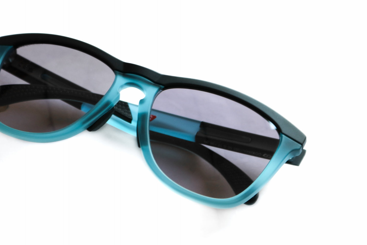 OAKLEY FROGSKINS RANGE (A) オークリー フロッグスキン － SPORTS