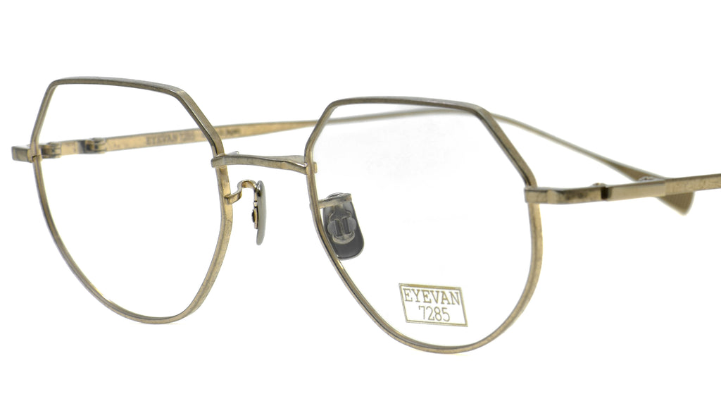 1010 48 819 – 岡山眼鏡店