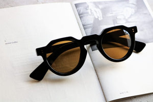 【Lesca LUNETIER】CROWN PANTO 8mm BLACK Upcycling Acetate｜岡山眼鏡店