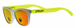 FROGSKINS  Matte White Uranium/ Prizm Ruby OO9245 A154