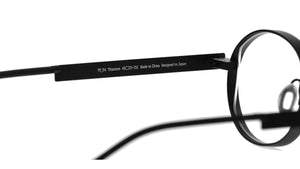 TF O4 Black Black