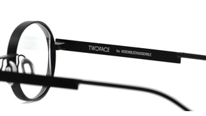 TF O4 Black Black